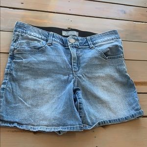 Wit & Wisdom shorts